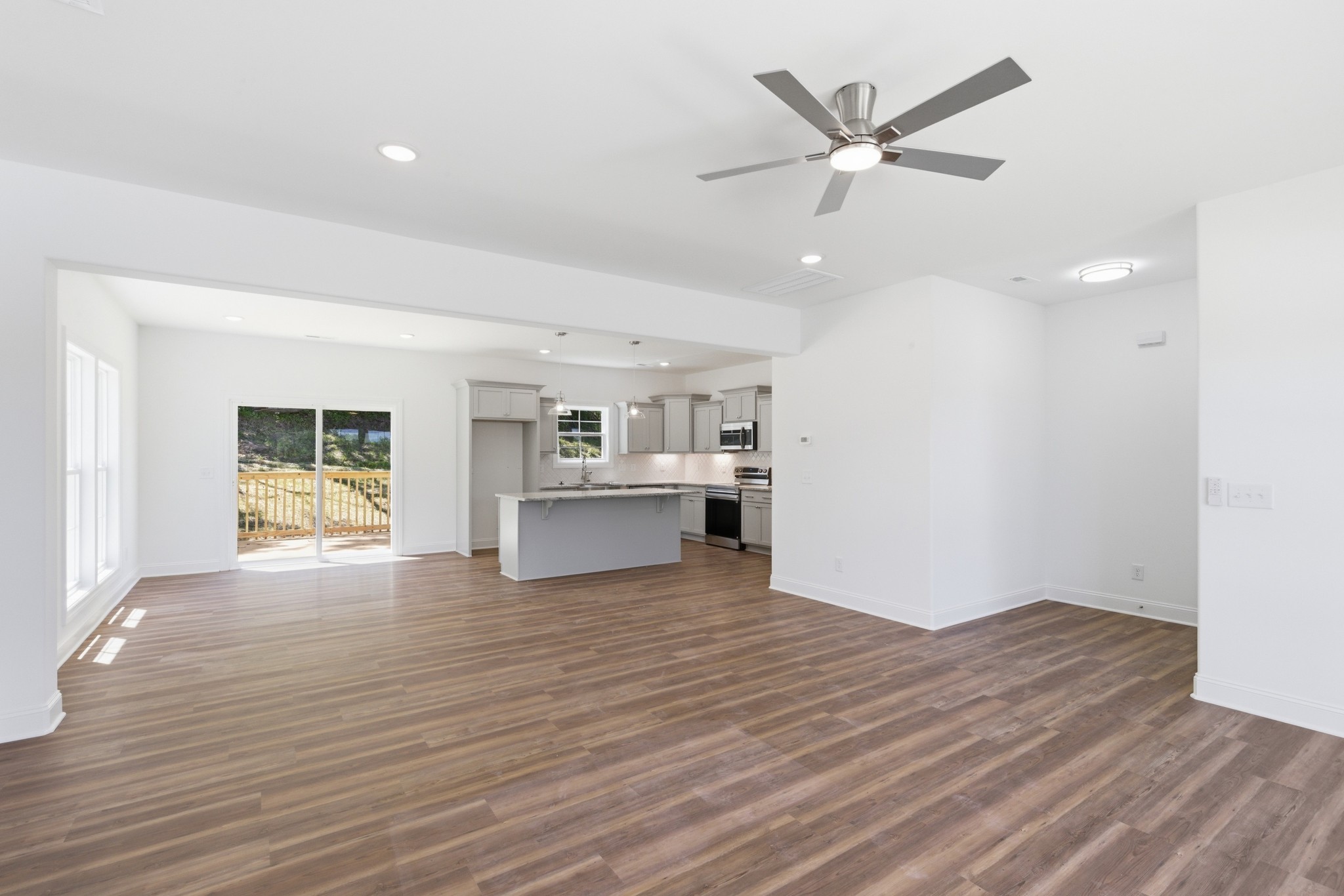 406 Legions Court La Vergne TN 37086
