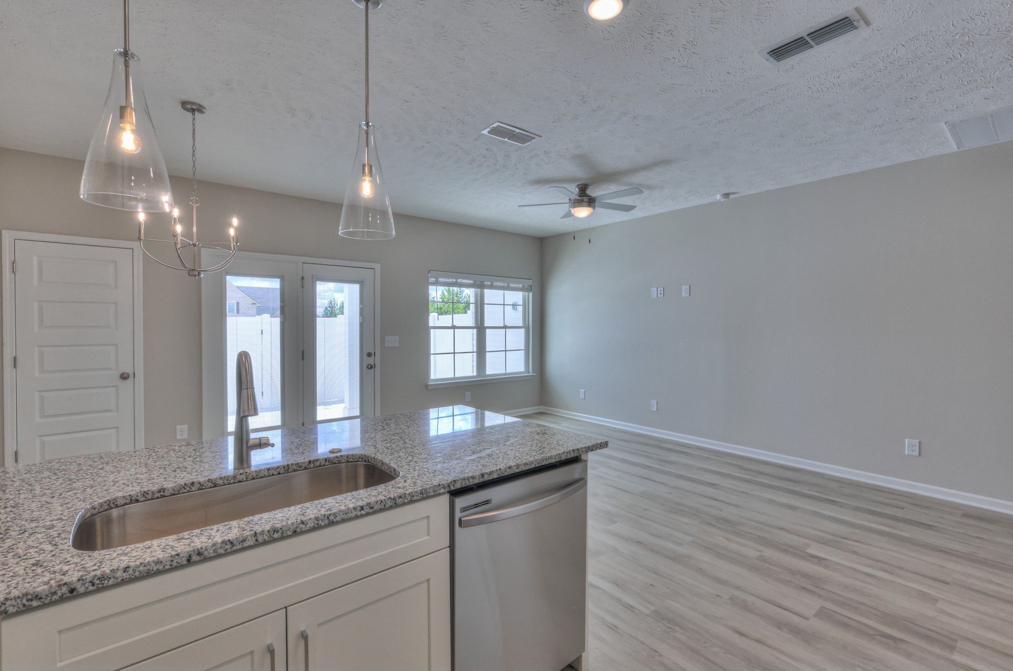 27 Hardwood Road Tullahoma TN 37388