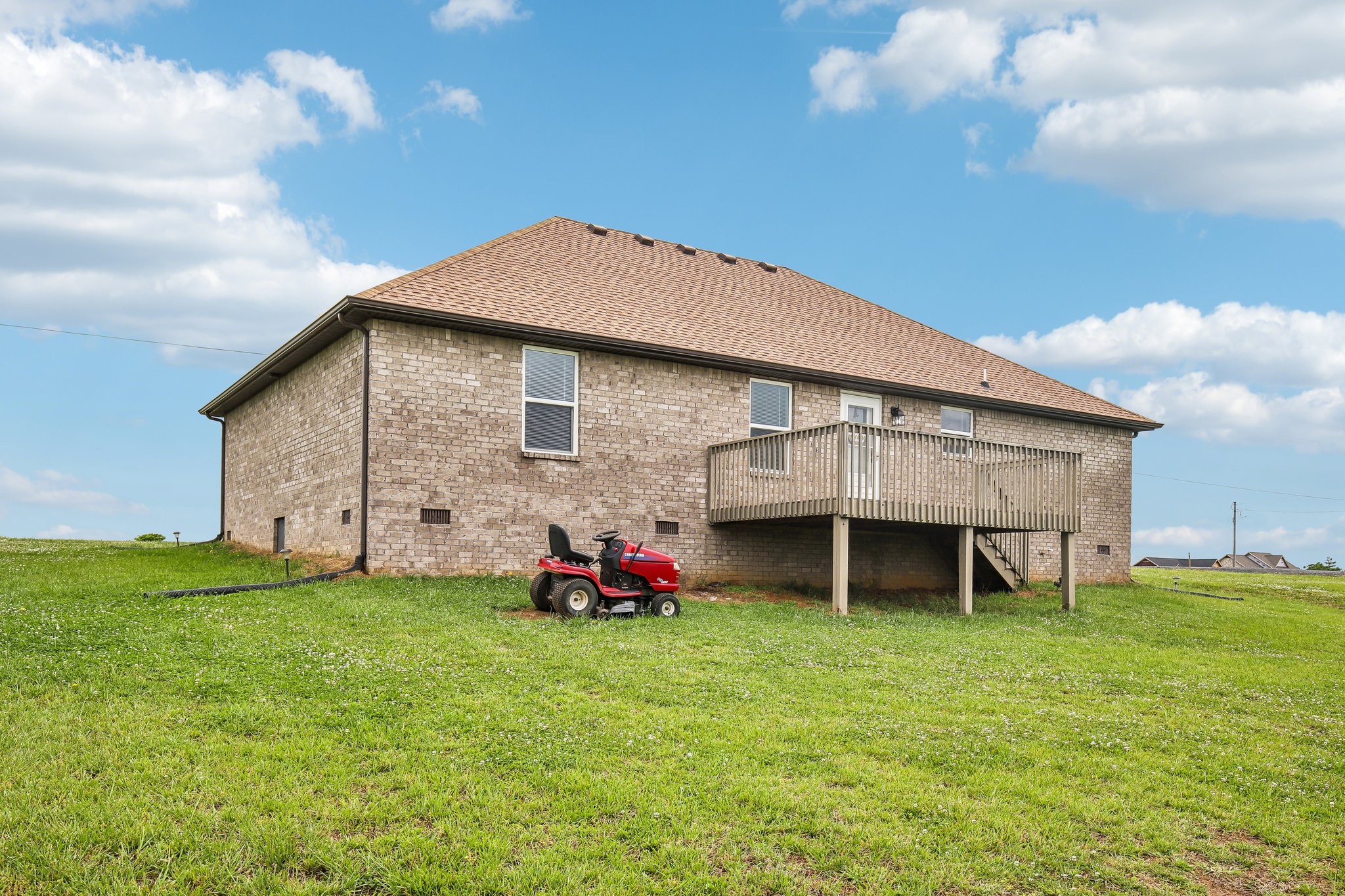 361 Elton Lane Lafayette TN 37083