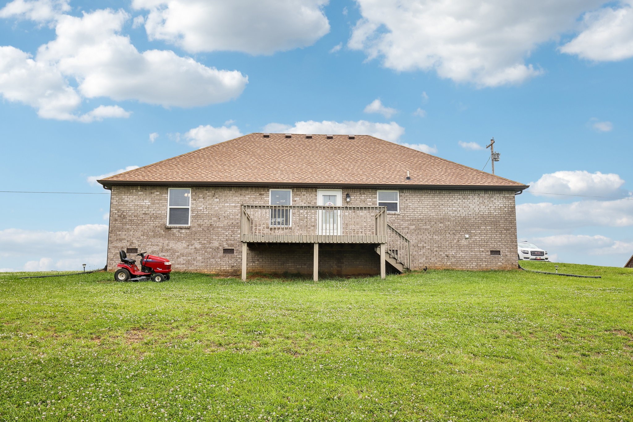 361 Elton Lane Lafayette TN 37083
