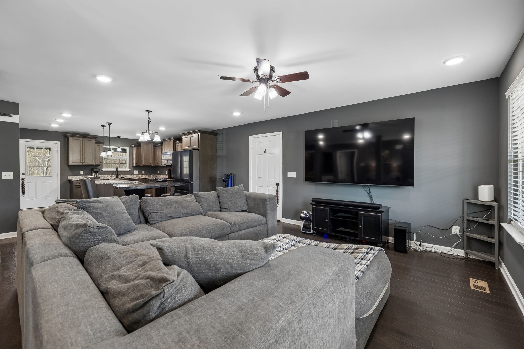 145 Diane Loop White Bluff TN 37187