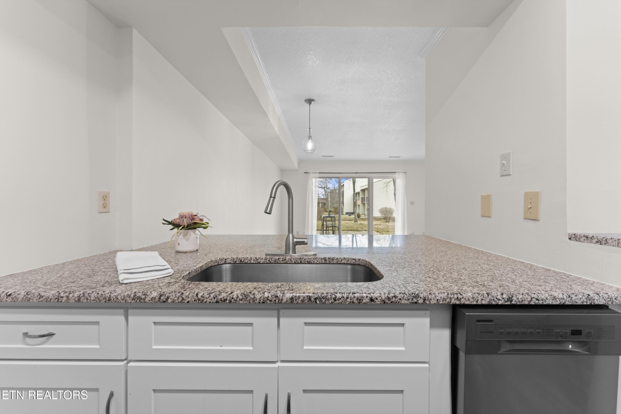 45 Wilshire Heights Drive Crossville TN 38558