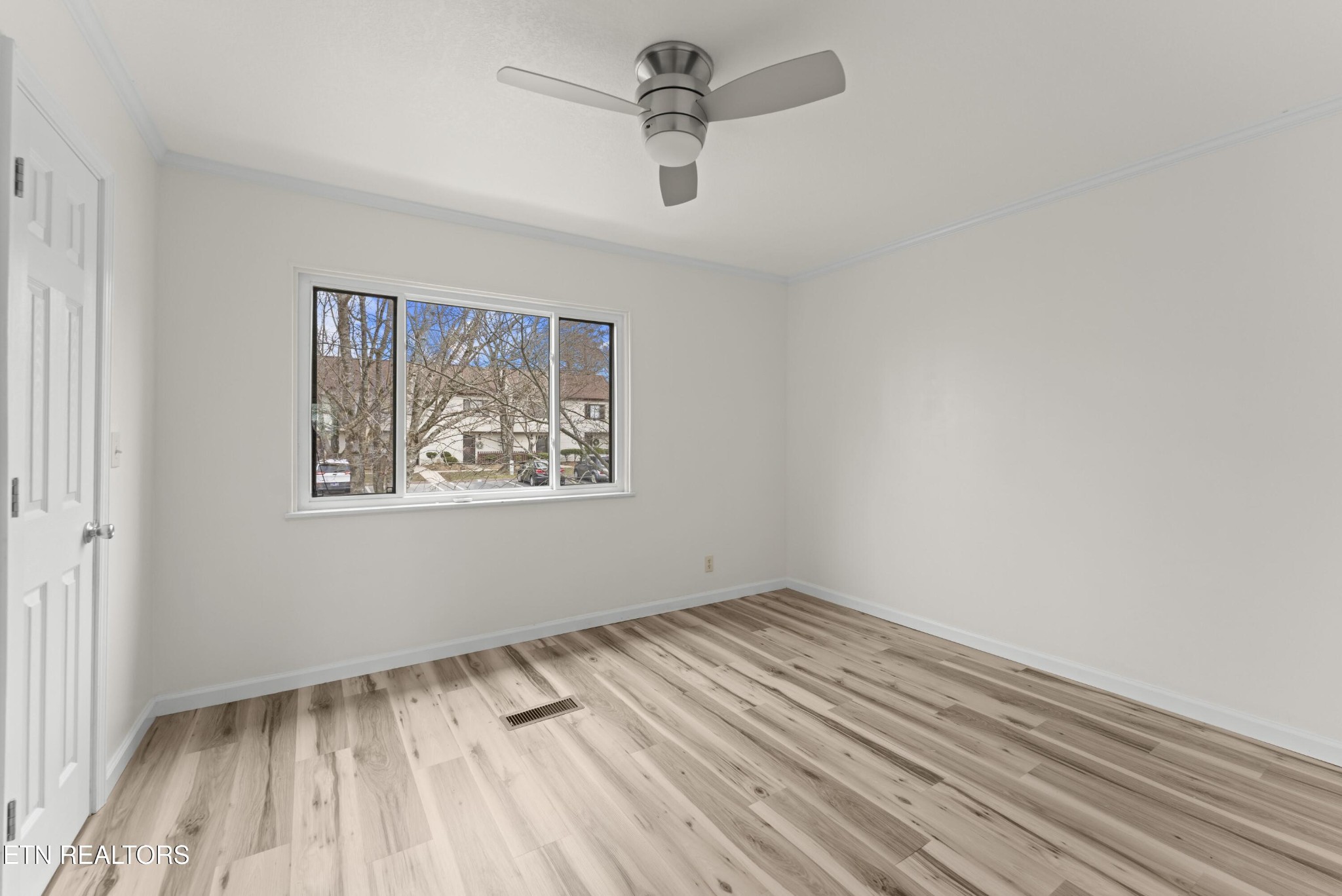 45 Wilshire Heights Drive Crossville TN 38558