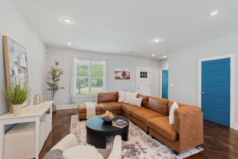 1747 16th Ave, N Nashville TN 37208
