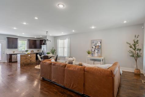1747 16th Ave, N Nashville TN 37208