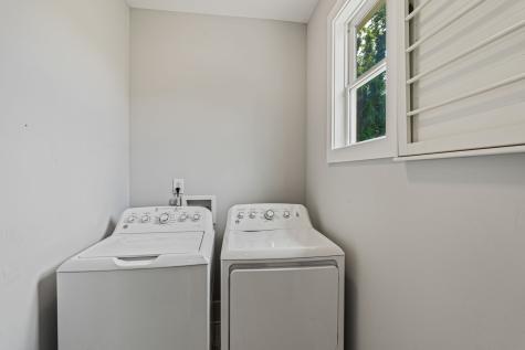 1747 16th Ave, N Nashville TN 37208