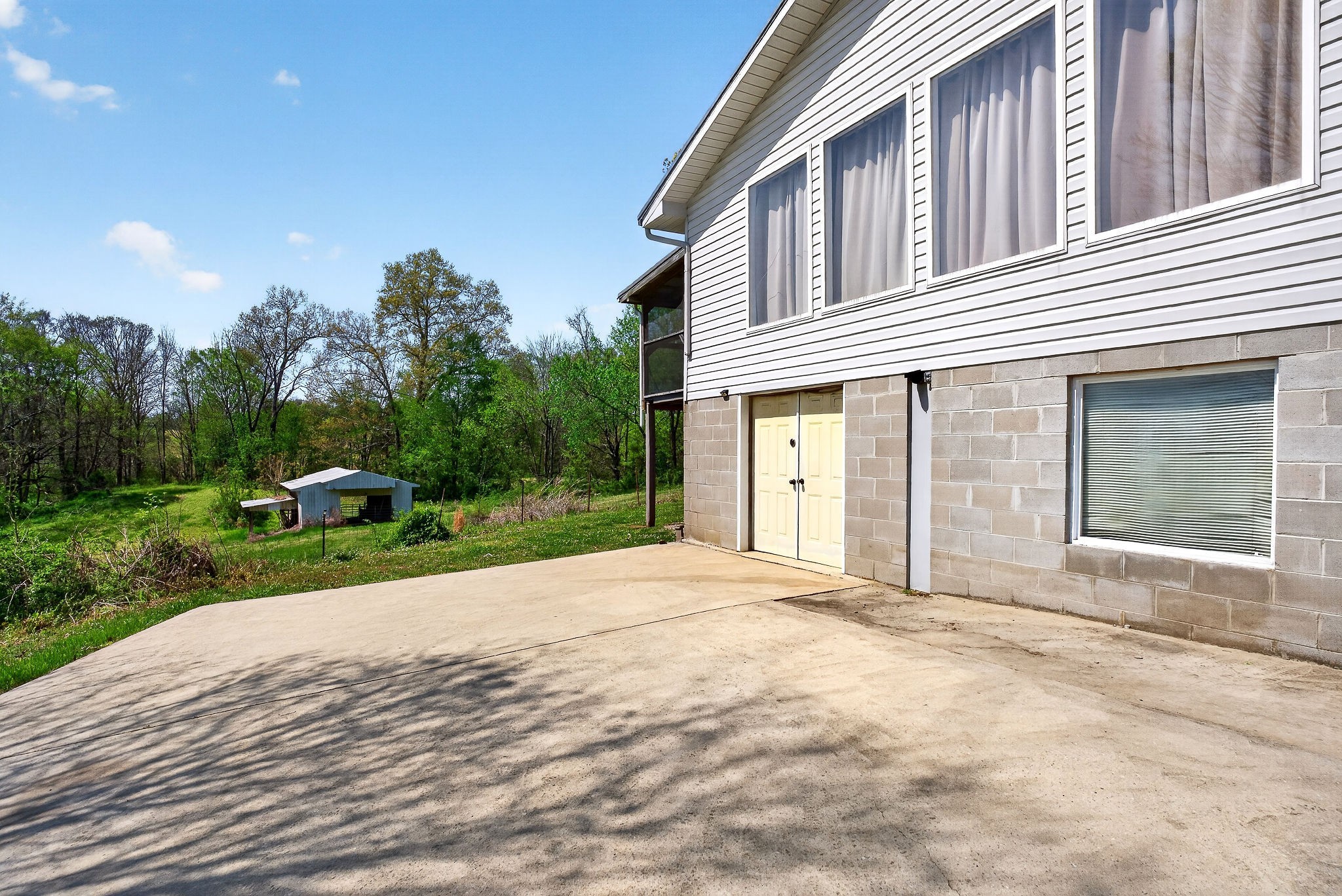 463 Franks Ferry Road Sparta TN 38583