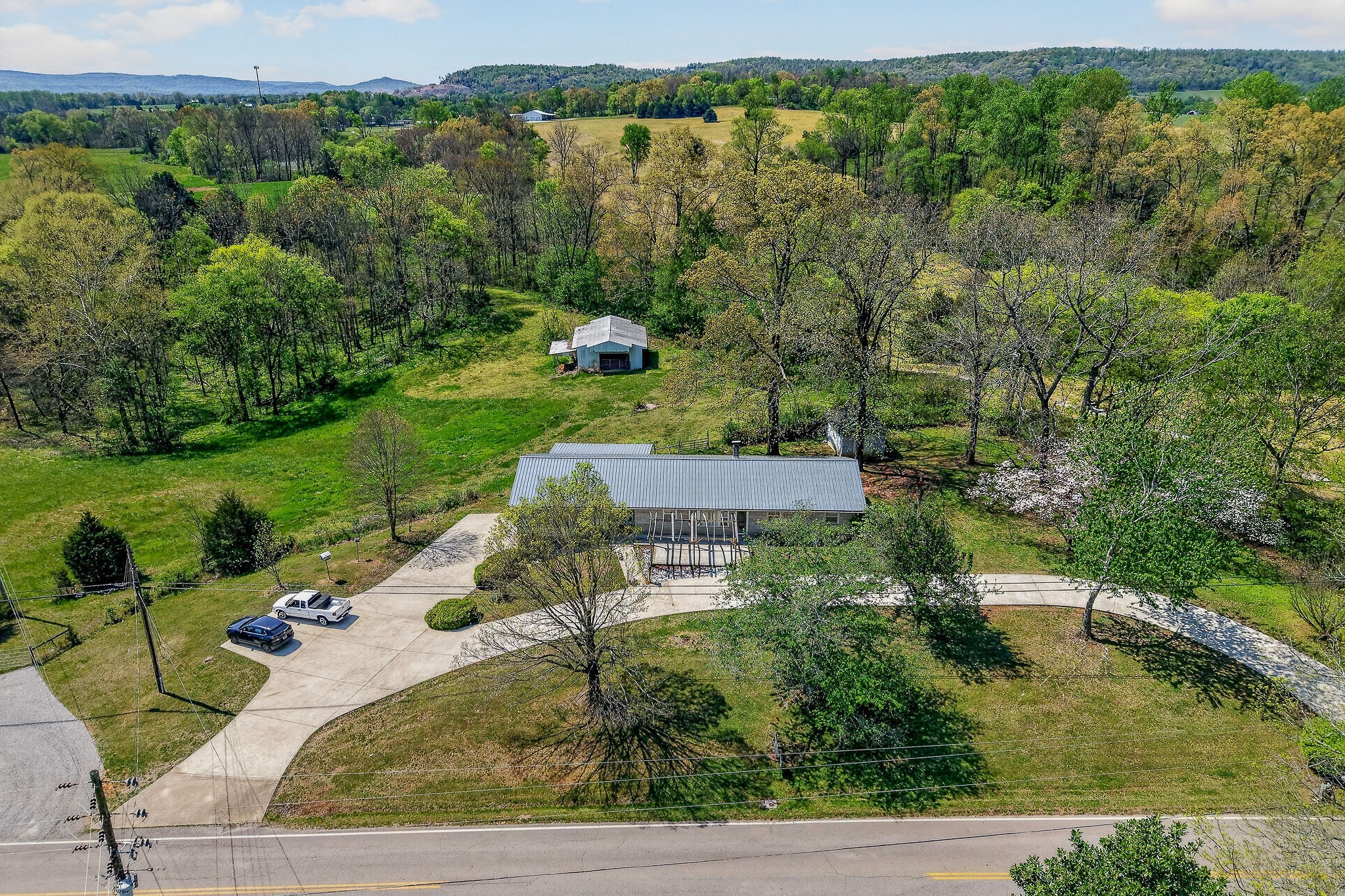 463 Franks Ferry Road Sparta TN 38583