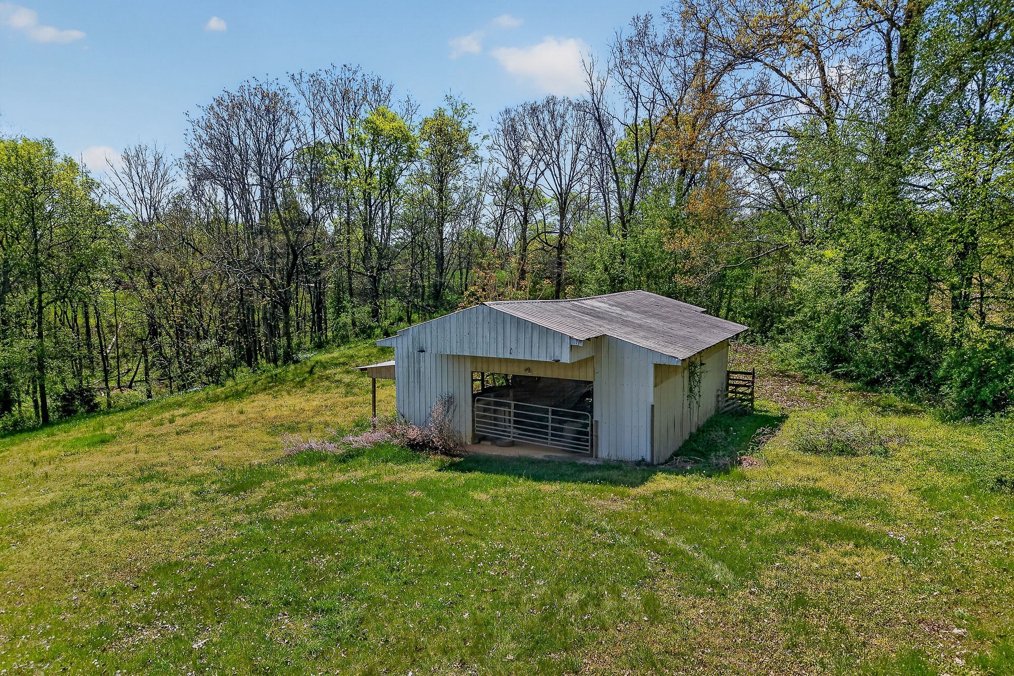 463 Franks Ferry Road Sparta TN 38583