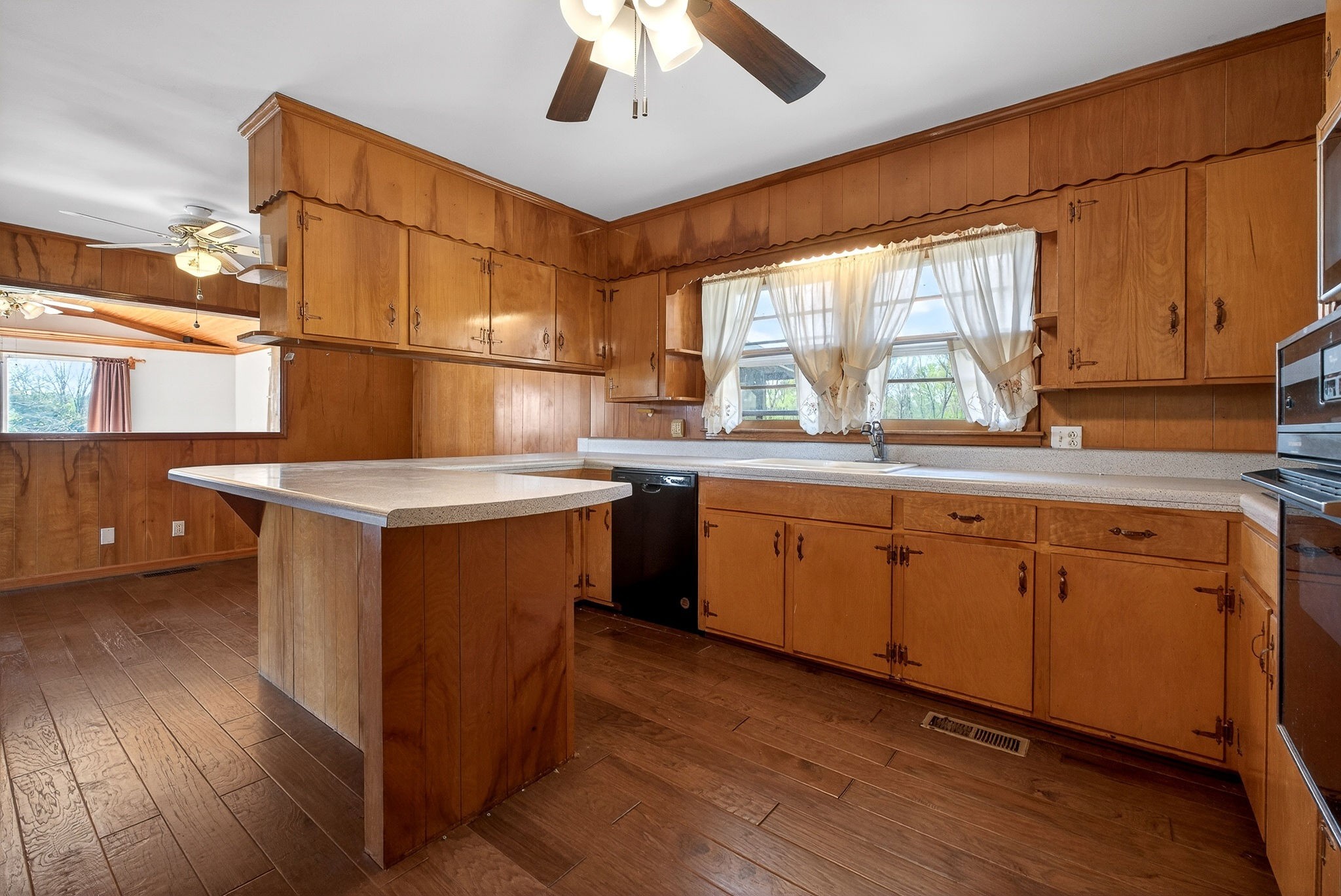 463 Franks Ferry Road Sparta TN 38583