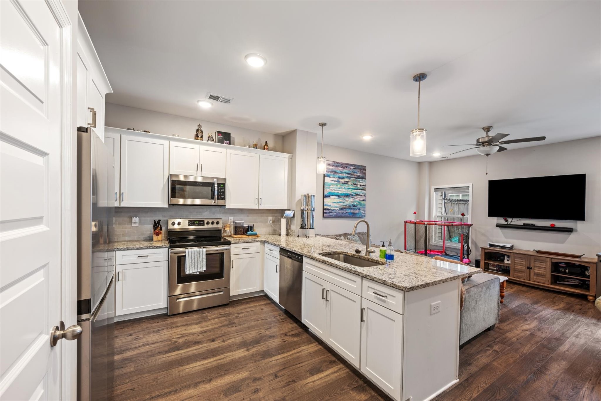 2738 Wind Gap Drive Columbia TN 38401