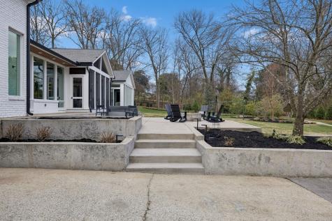 3900 Crestridge Drive Nashville TN 37204