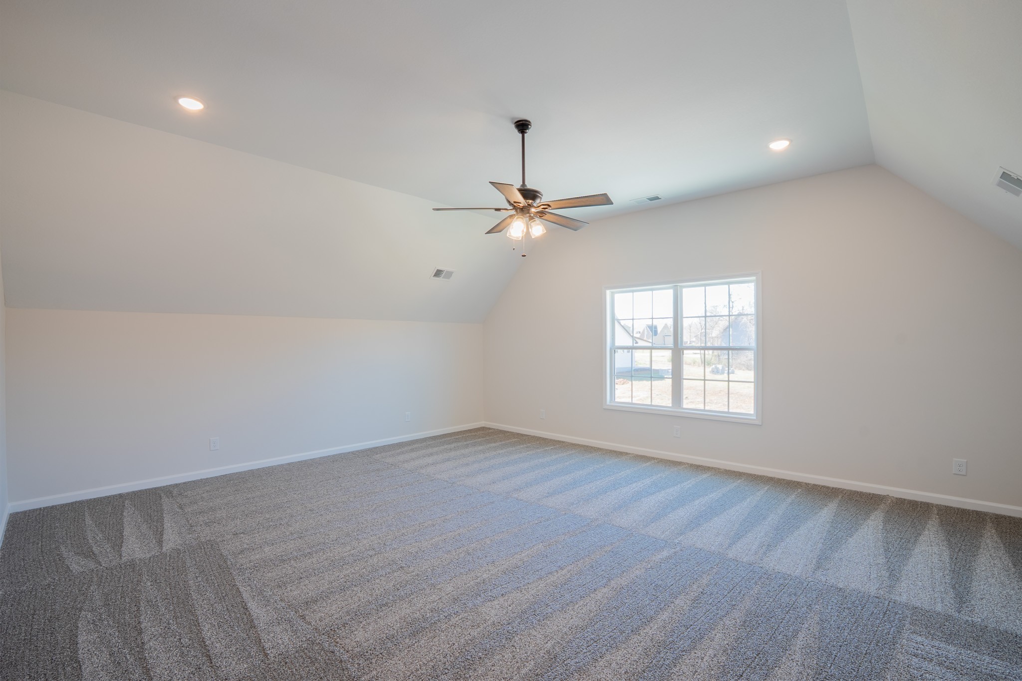 242 Autumnwood Farms Clarksville TN 37042