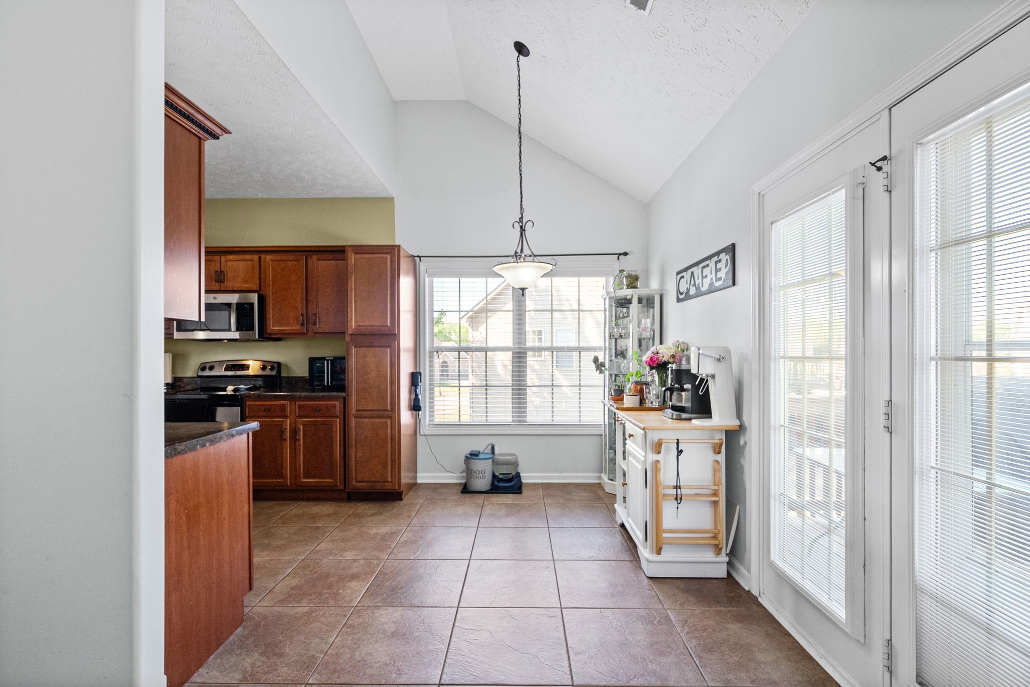 1160 Chinook Circle Clarksville TN 37042