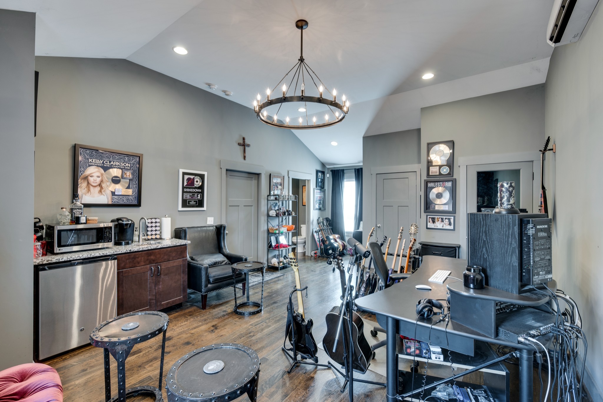 2202 11th Ave, S Nashville TN 37204