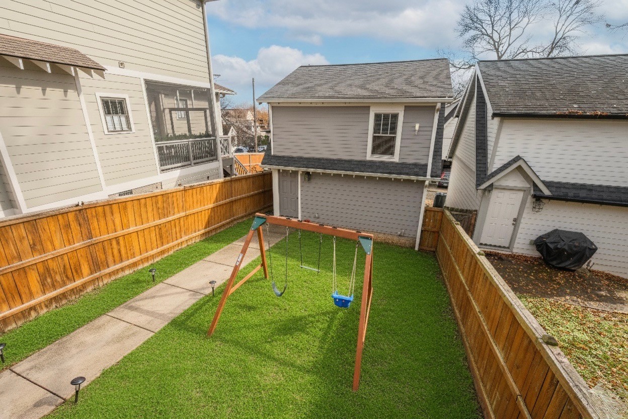 2202 11th Ave, S Nashville TN 37204