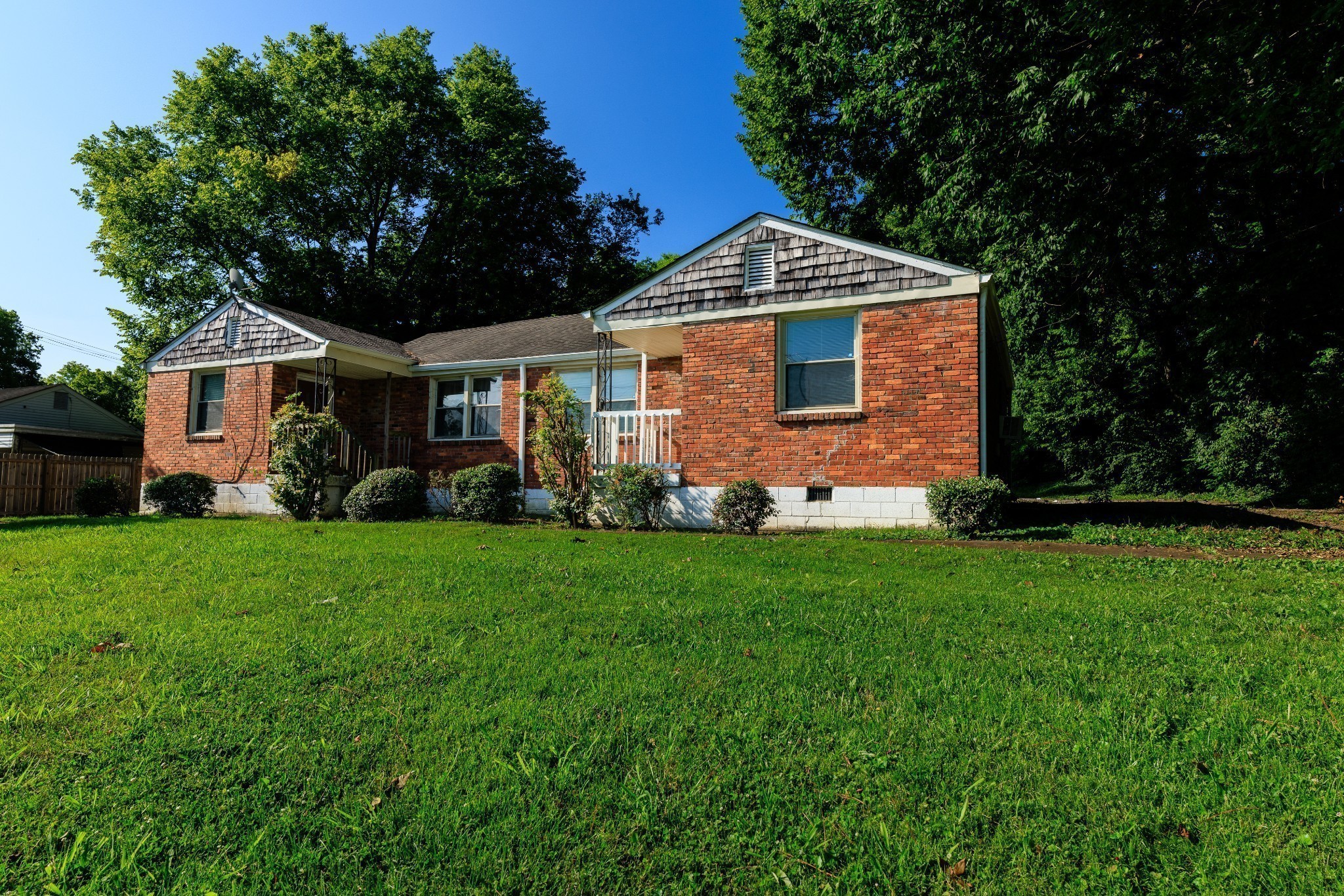 410B Ewing Drive Nashville TN 37207