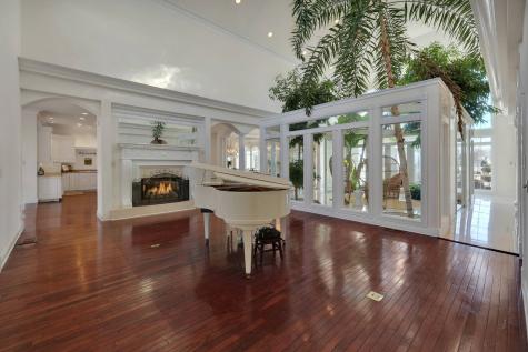 430 Willow Brook Drive Manchester TN 37355