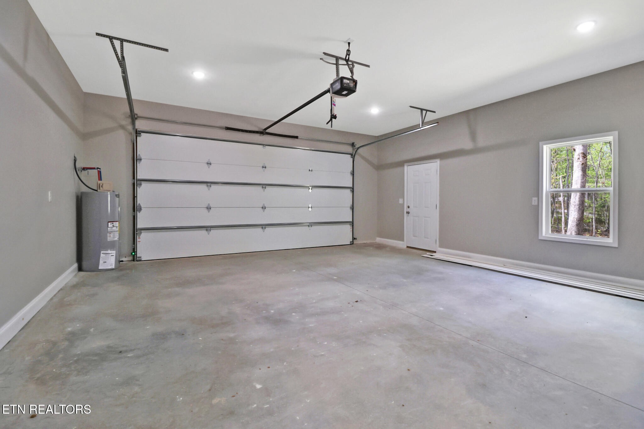 133 Jay Loop Jamestown TN 38556