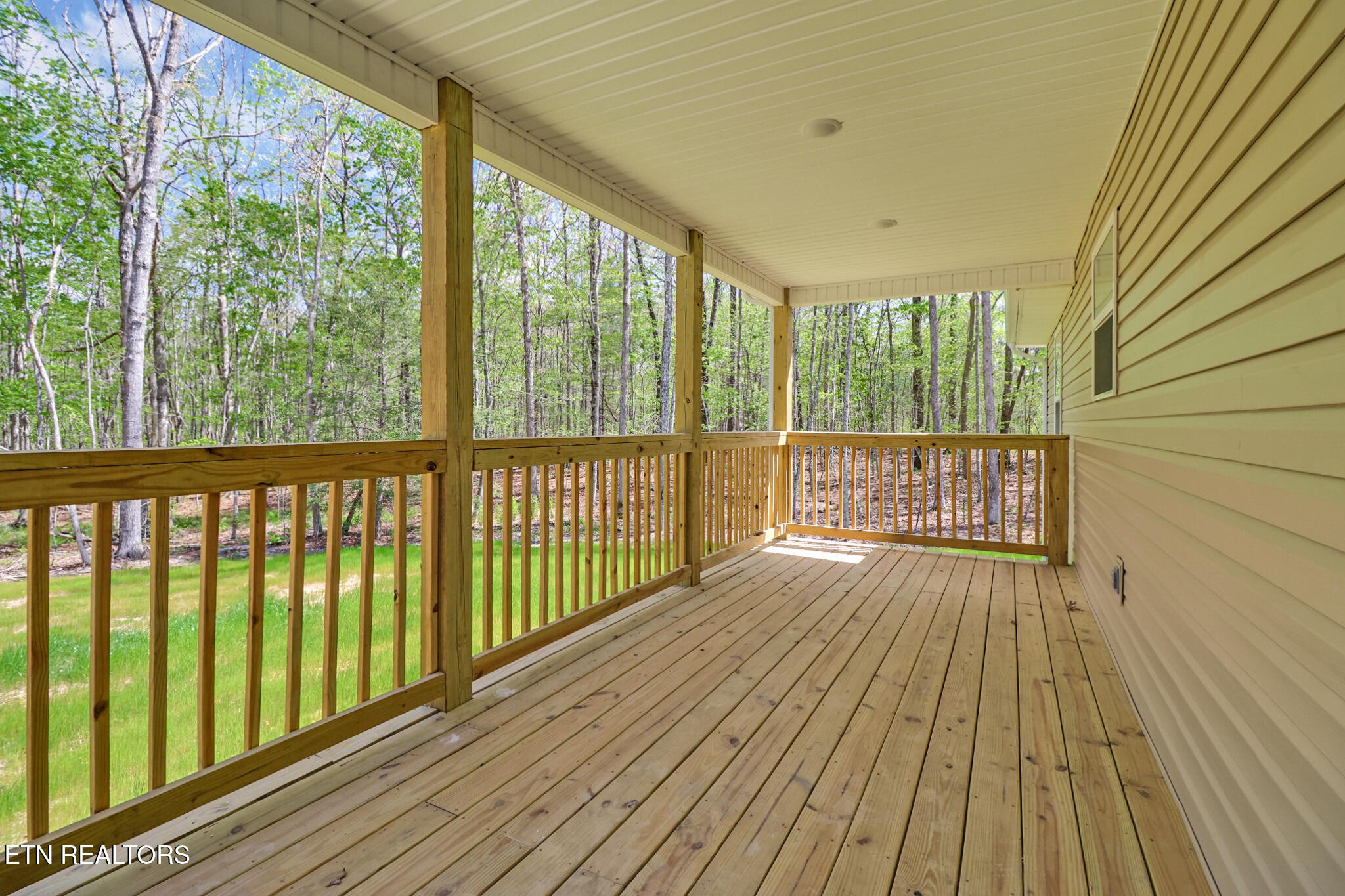 133 Jay Loop Jamestown TN 38556