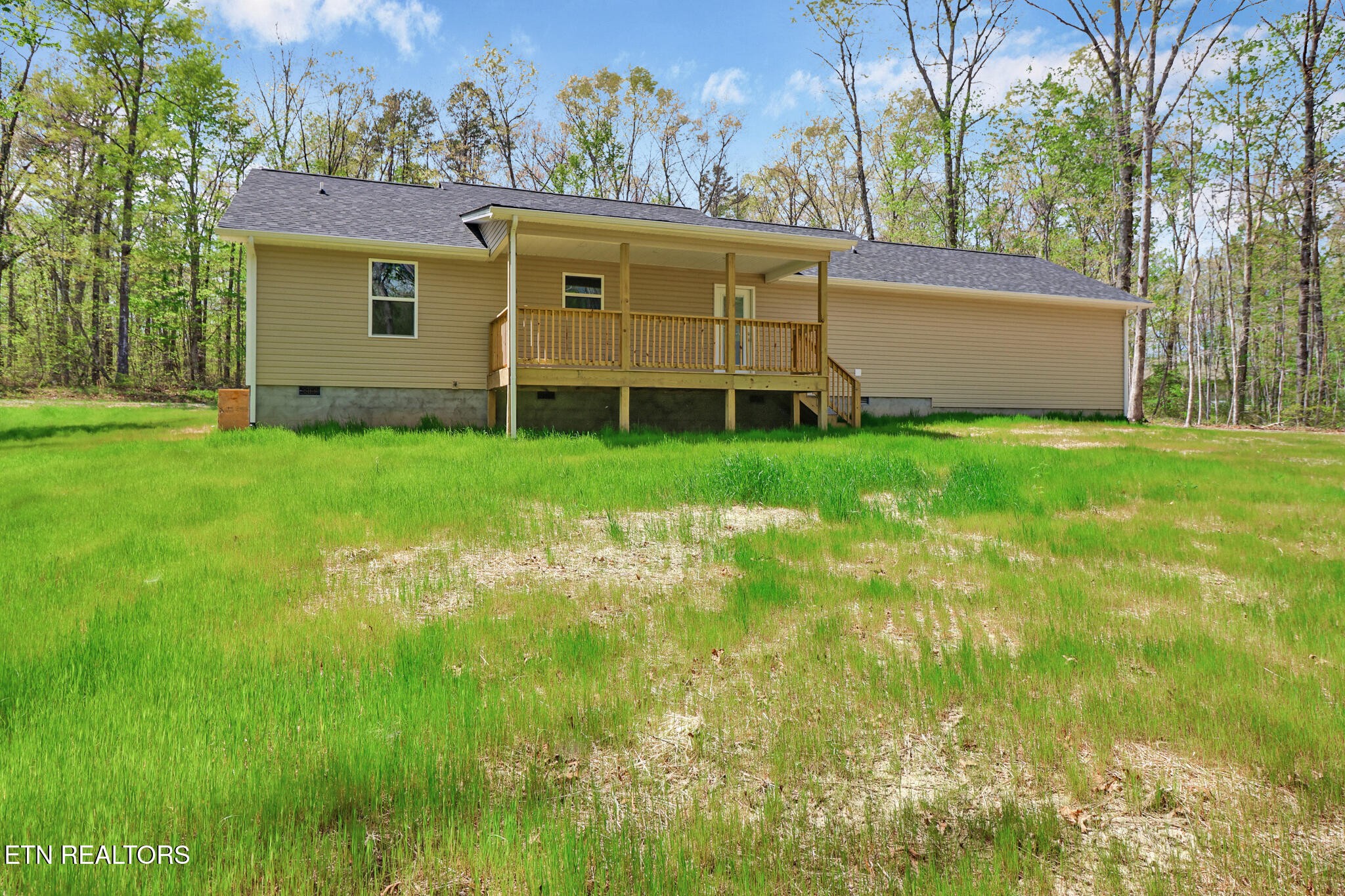 133 Jay Loop Jamestown TN 38556