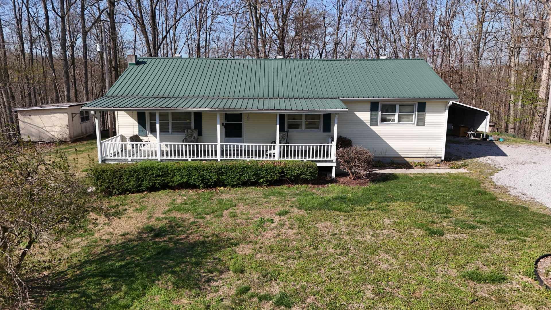 214 Dont Care Lane Celina TN 38551