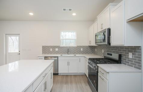324 Deacon Lane White House TN 37188