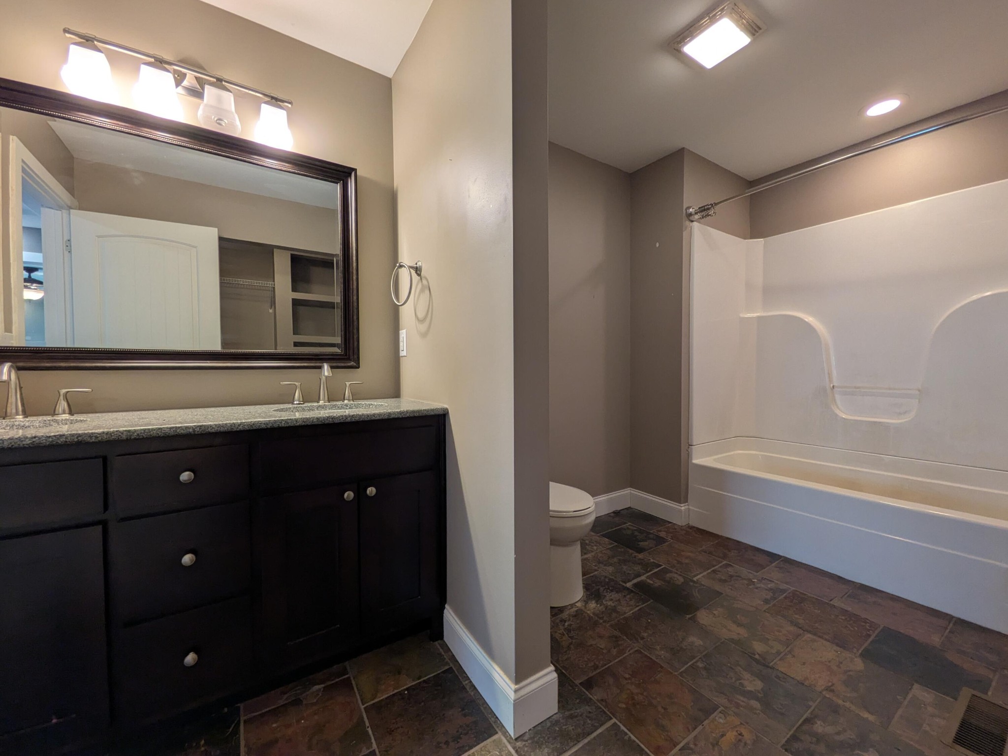 181 Mountain Breeze Avenue Dayton TN 37321