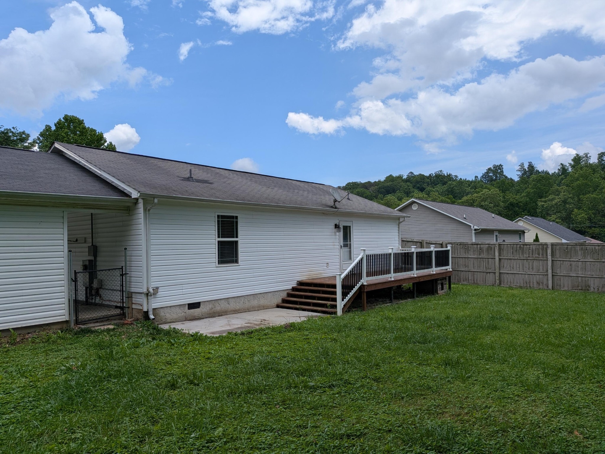 181 Mountain Breeze Avenue Dayton TN 37321