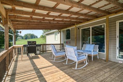 330 Griffintown Road Sparta TN 38583