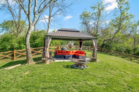 328 Hickory Drive Old Hickory TN 37138