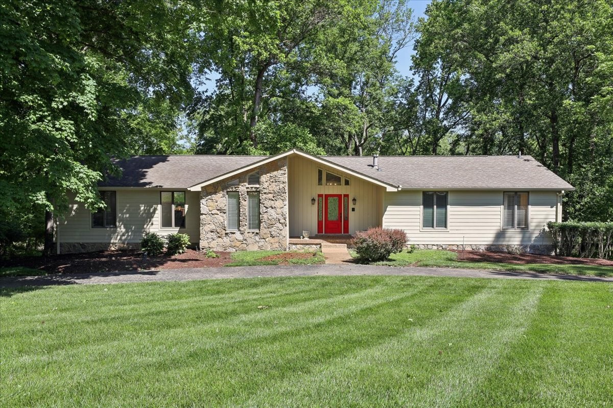 105 Applewood Court Hendersonville TN 37075