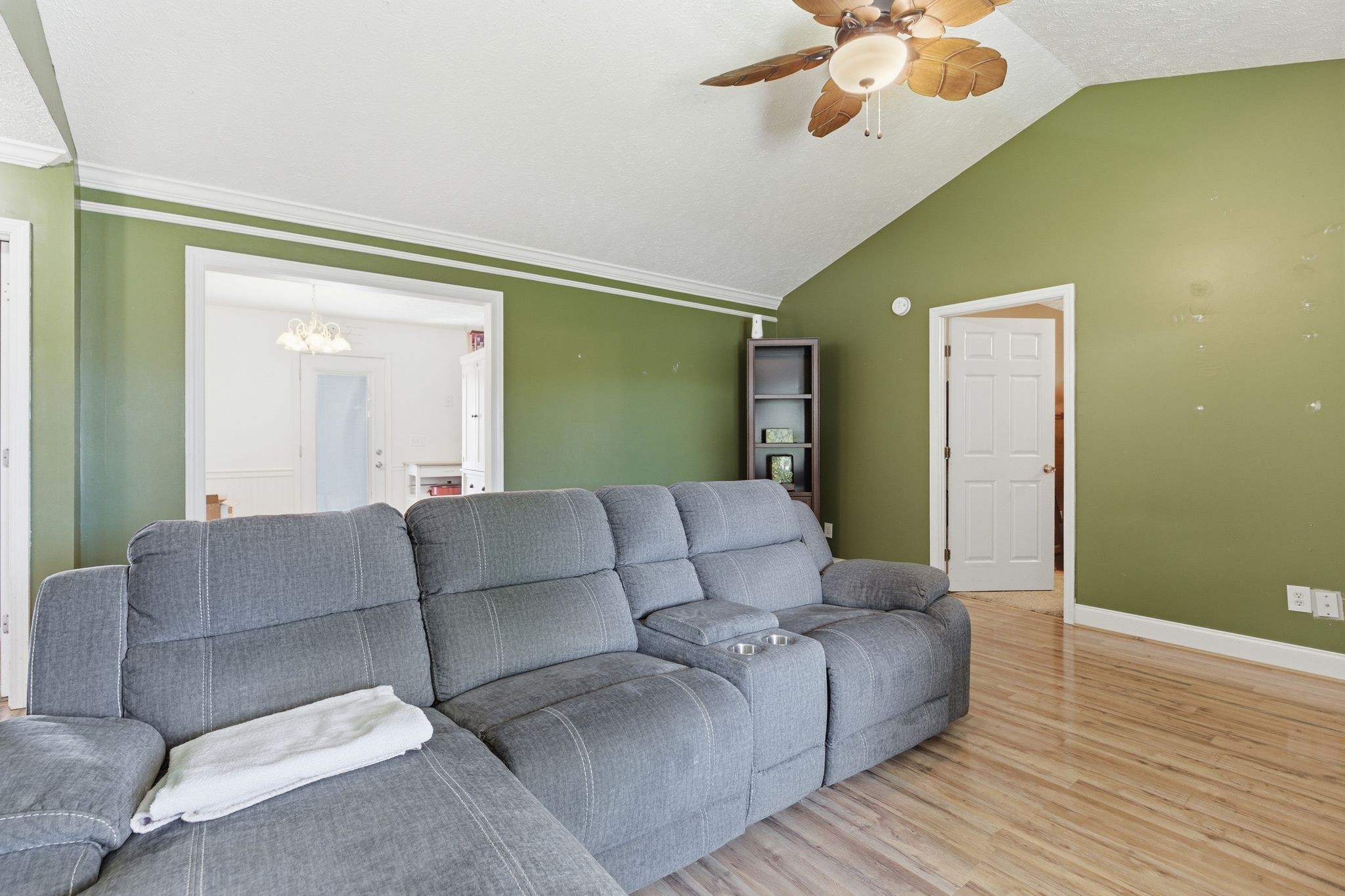 2014 Gardendale Drive Murfreesboro TN 37130
