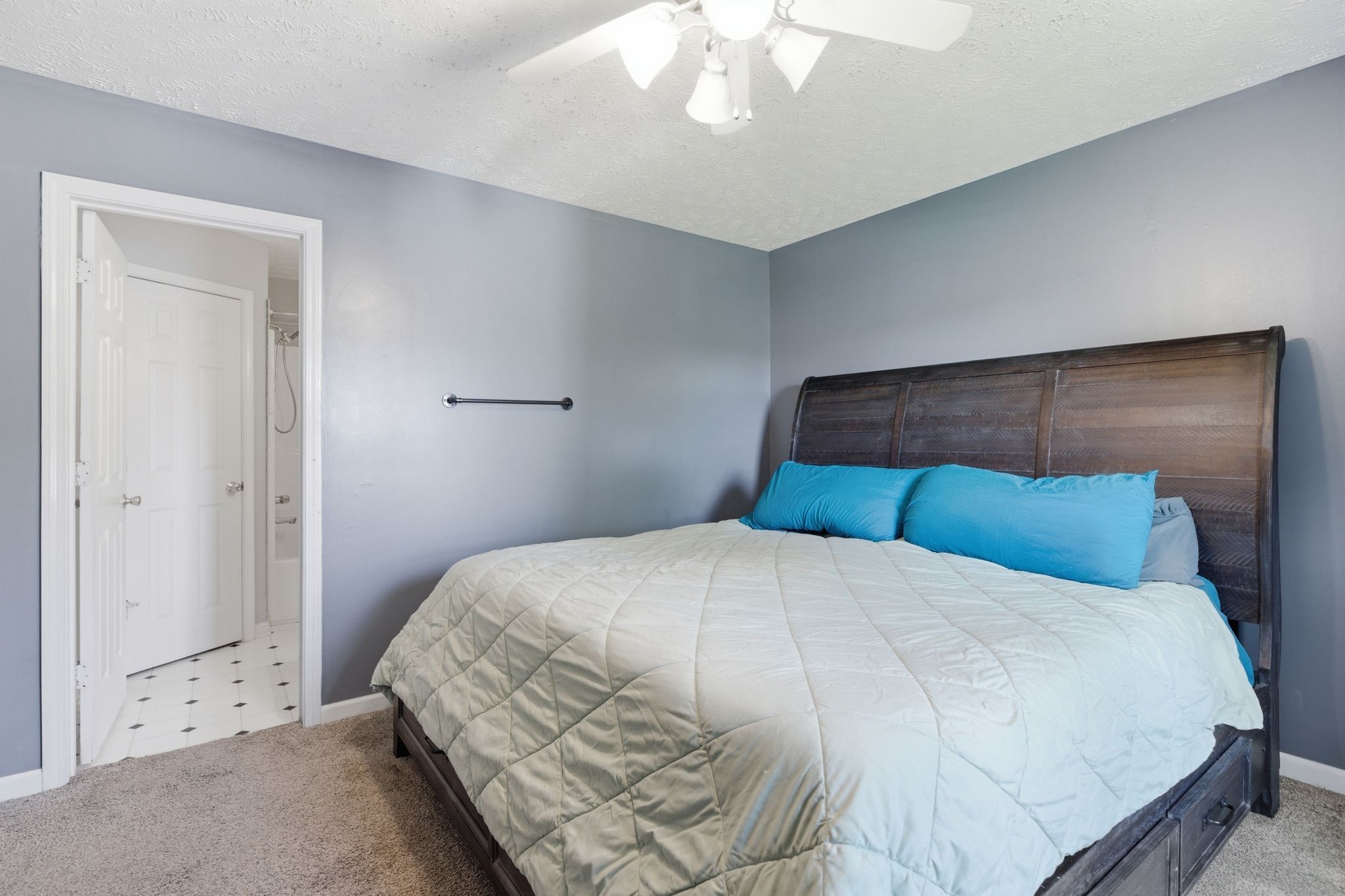 2014 Gardendale Drive Murfreesboro TN 37130
