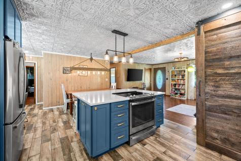 6846 Crooked Creek Road Lobelville TN 37097