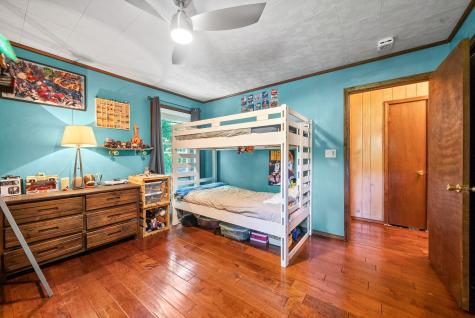 6846 Crooked Creek Road Lobelville TN 37097
