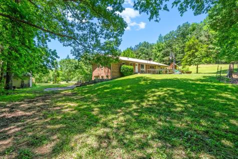6846 Crooked Creek Road Lobelville TN 37097
