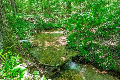 6846 Crooked Creek Road Lobelville TN 37097