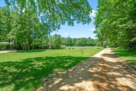 6846 Crooked Creek Road Lobelville TN 37097