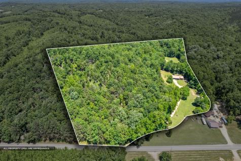 6846 Crooked Creek Road Lobelville TN 37097