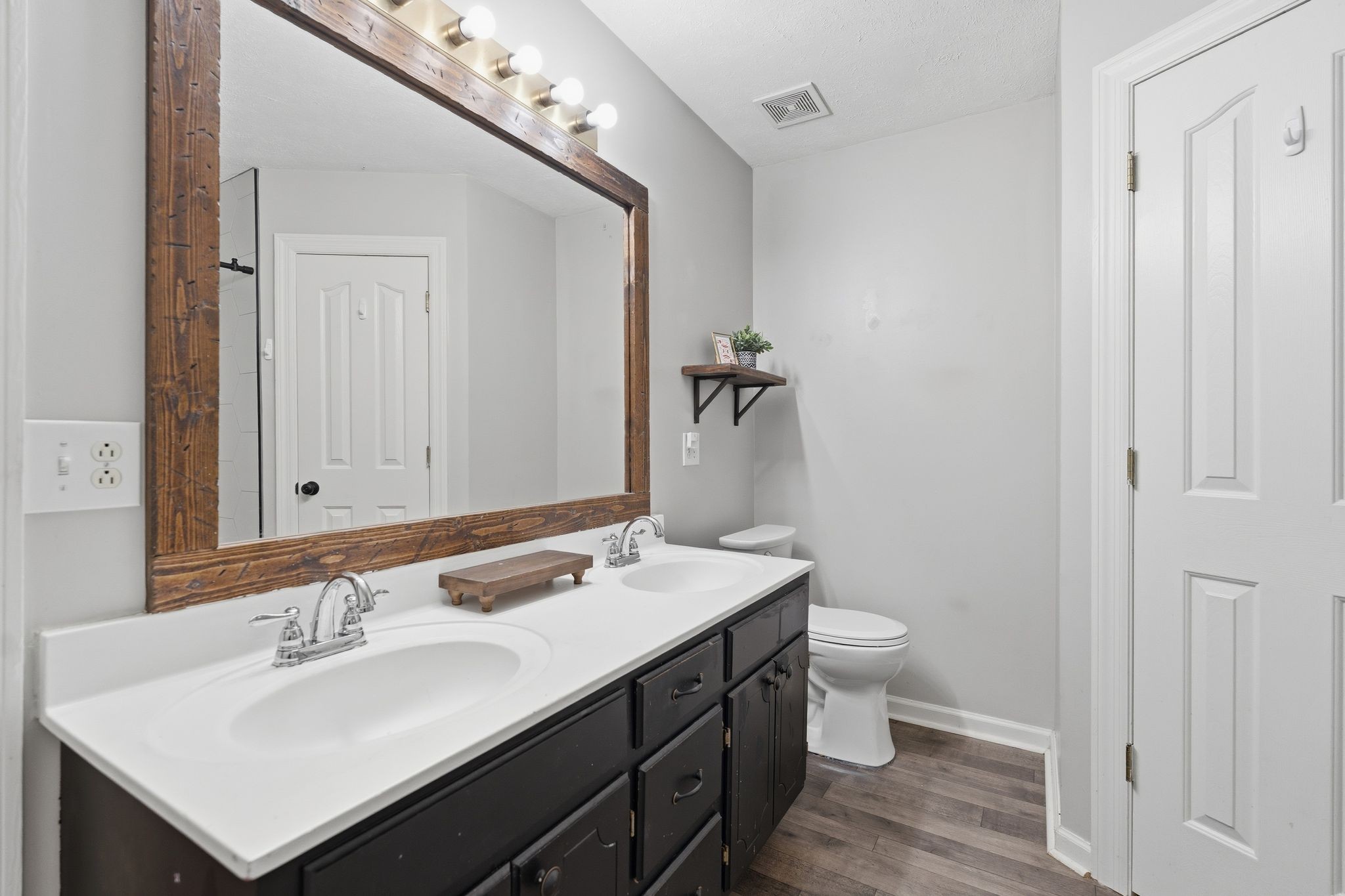 3006 Arthur Drive Murfreesboro TN 37127