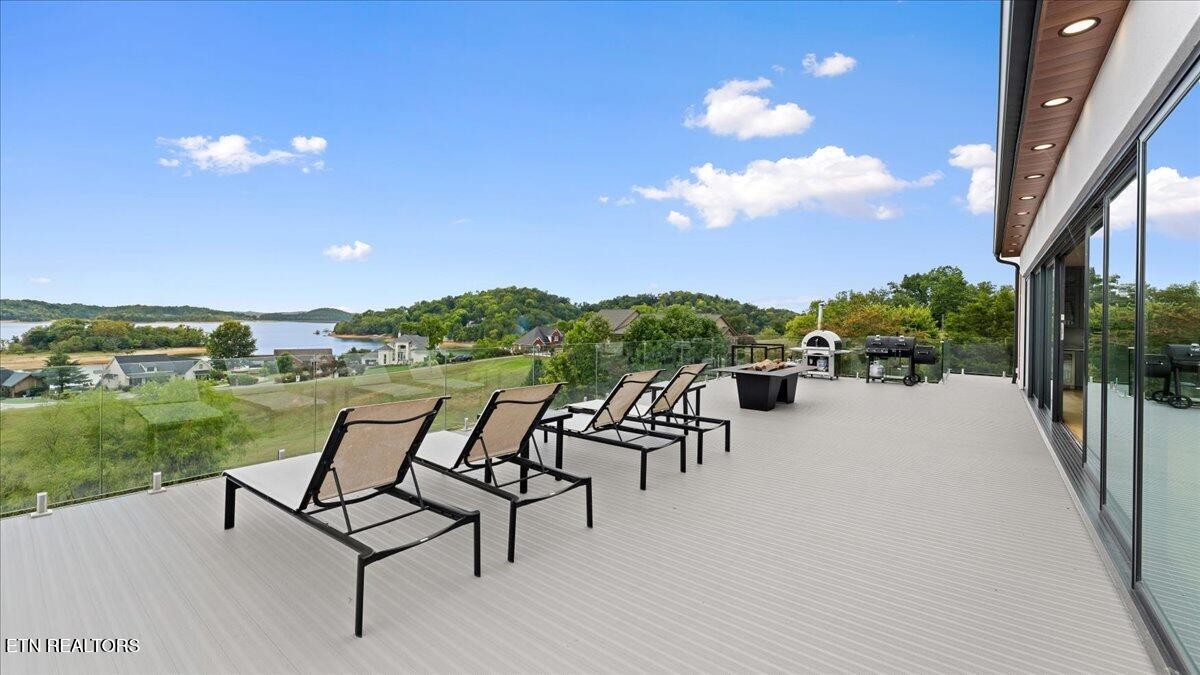 428 River Bend Drive Dandridge TN 37725