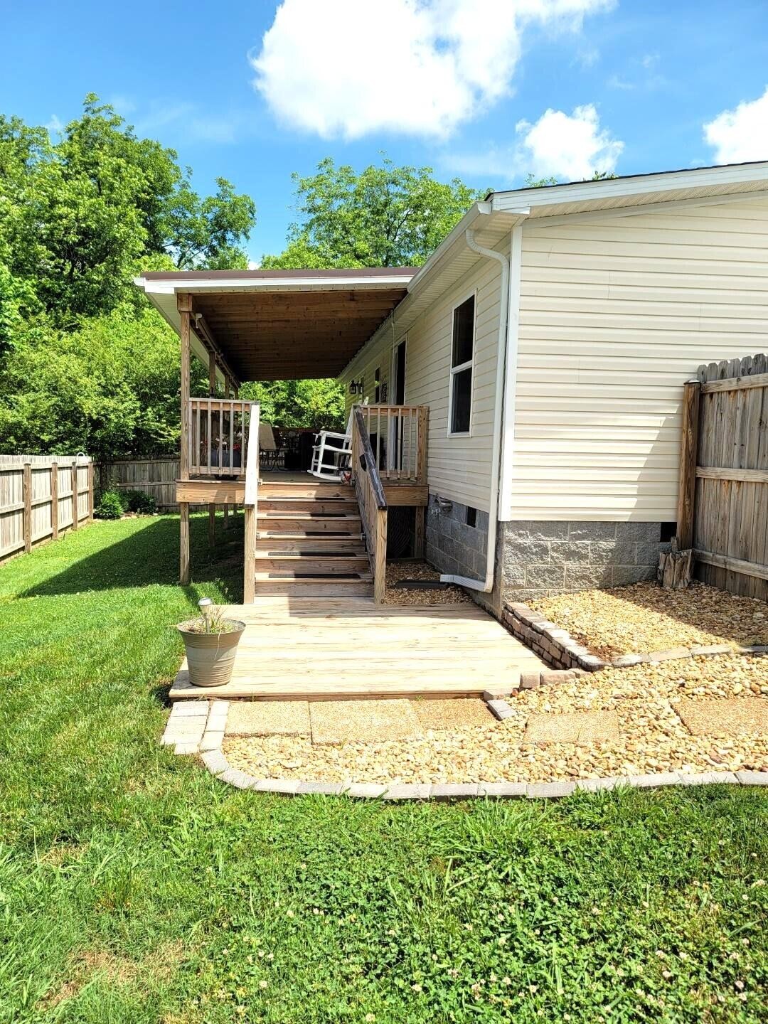 620 Hitchcock Avenue Etowah TN 37331