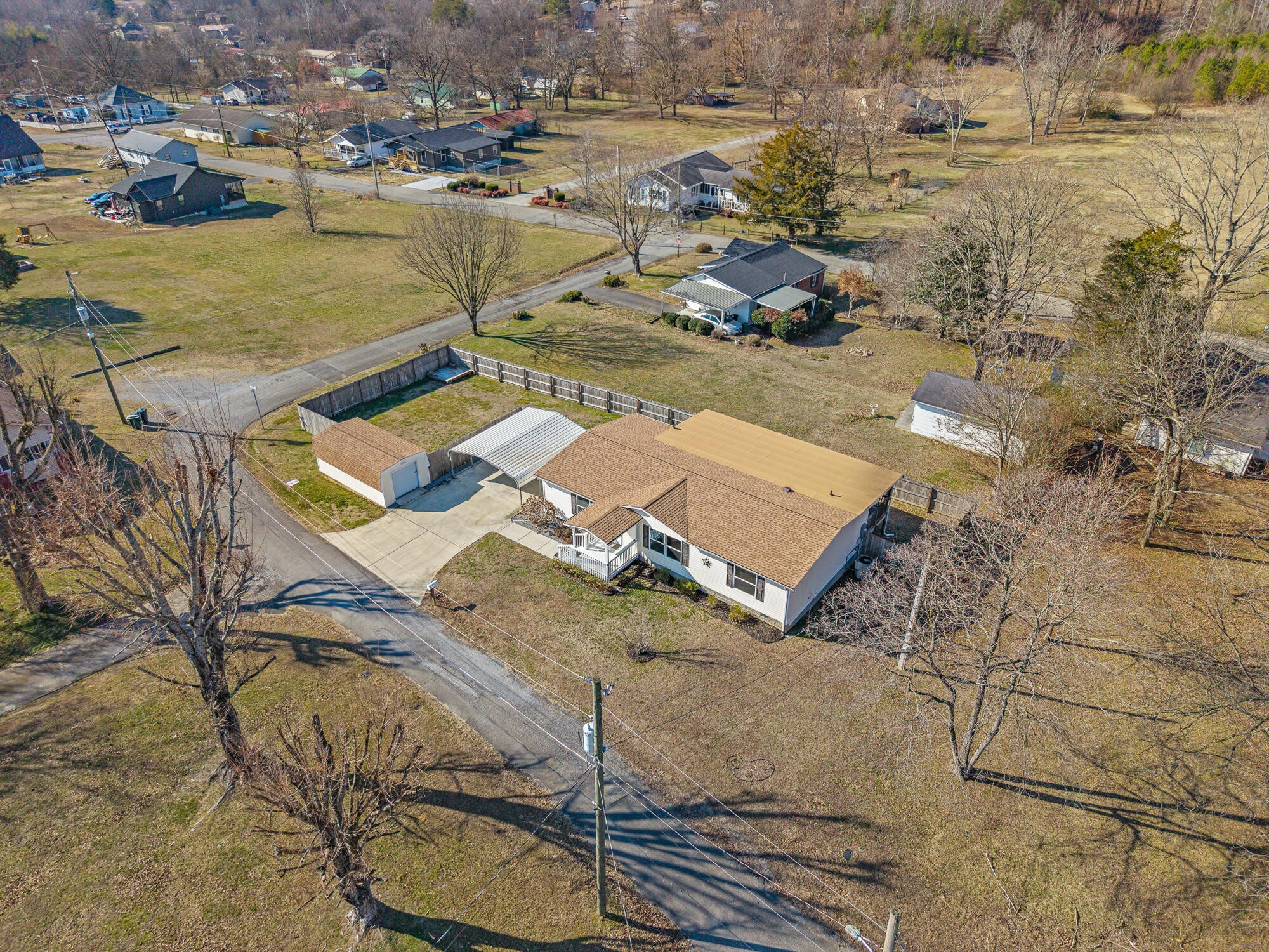 620 Hitchcock Avenue Etowah TN 37331