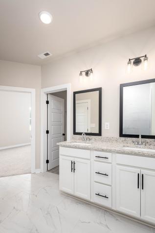 102 Cherry Blossom Way Dickson TN 37055
