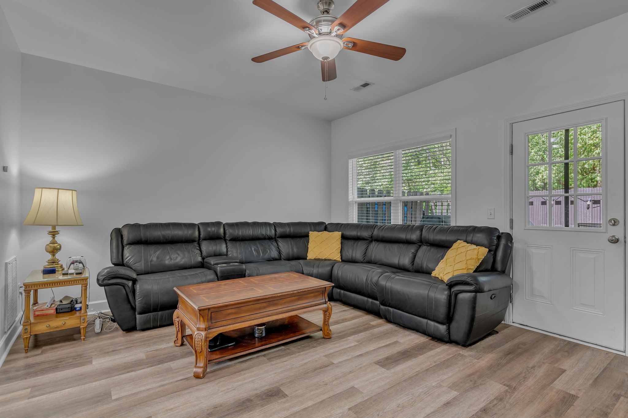 2045 Pinecrest Drive Nashville TN 37211