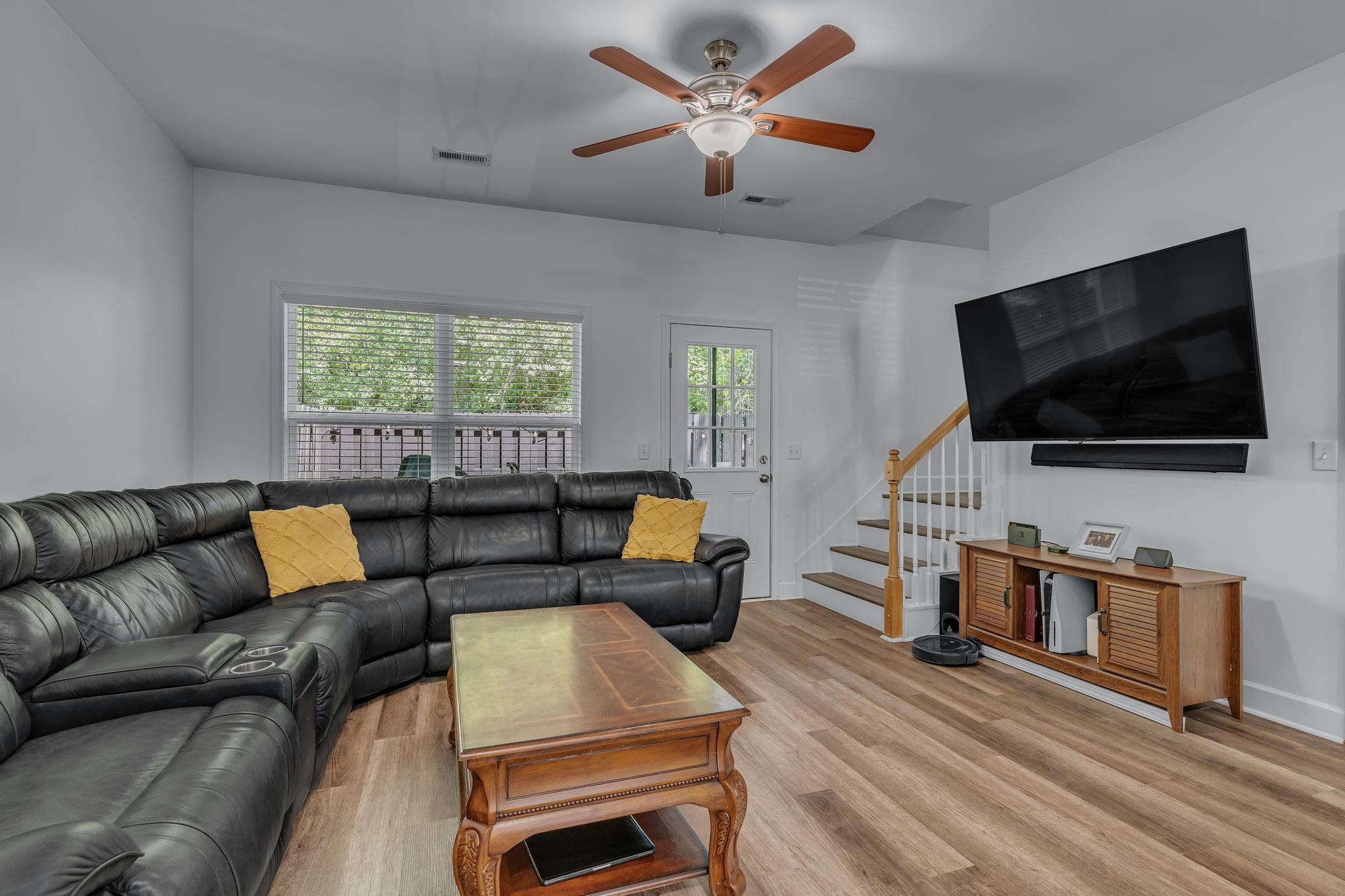 2045 Pinecrest Drive Nashville TN 37211