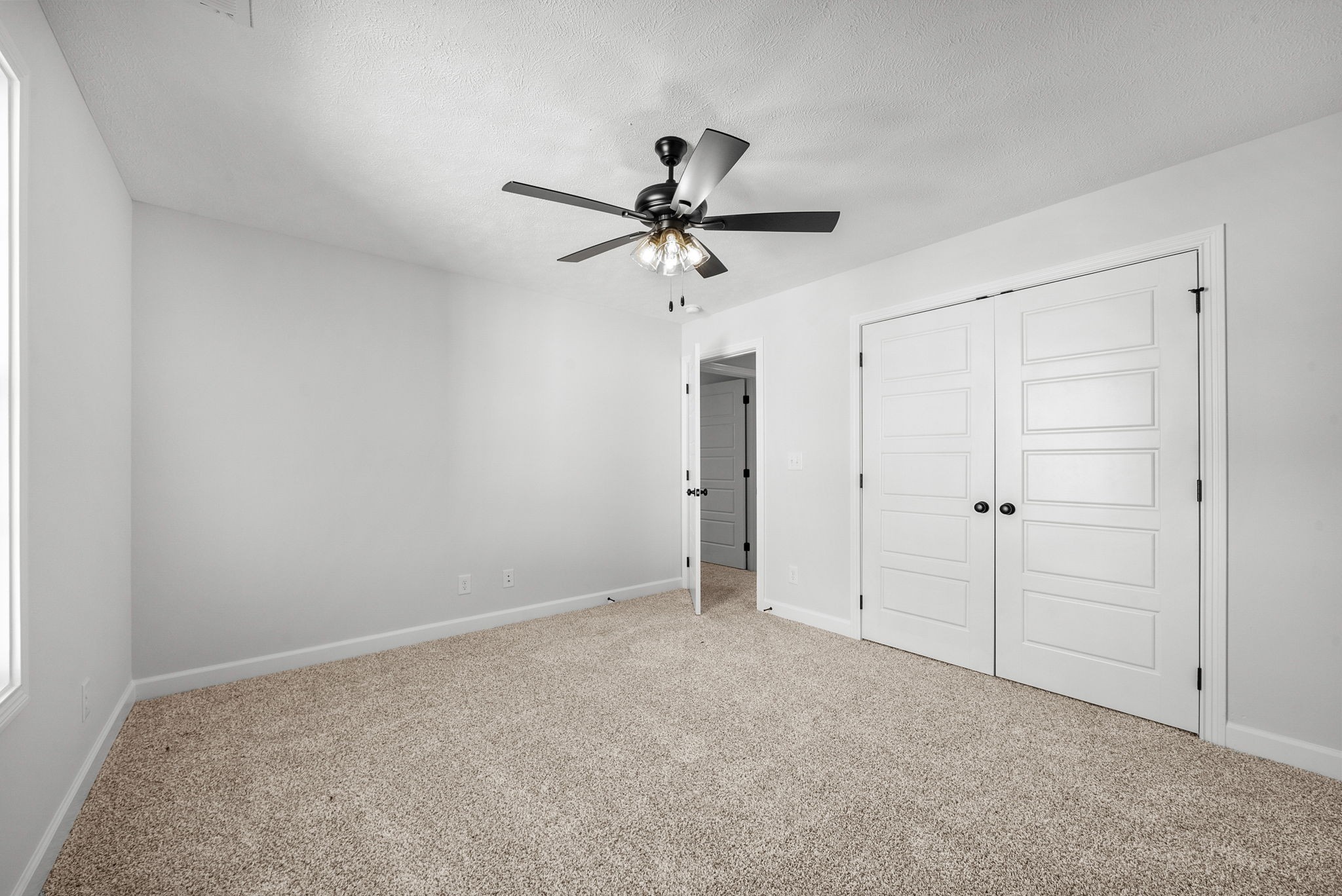 242 Low Plains Lane Clarksville TN 37043