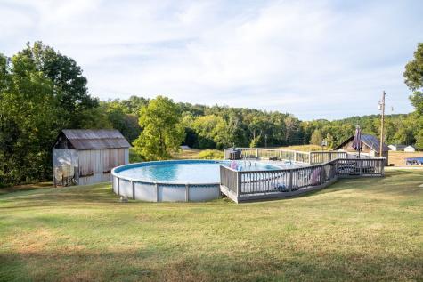 1801 Garrett Road Charlotte TN 37036