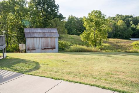 1801 Garrett Road Charlotte TN 37036